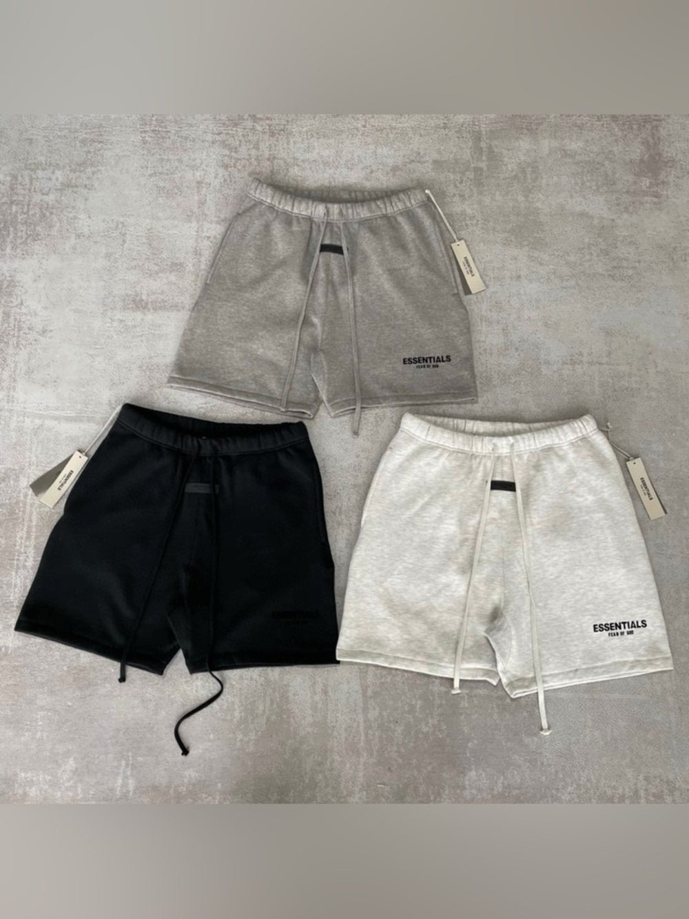 Authentic Fear Of God ESSENTIALS Sweat Shorts Cream/ off-white